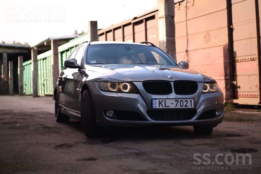 BMW Steidzami. Īpašnieks pārdod BMW 318d, automāts. 