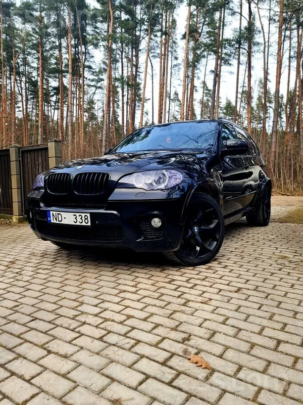 BMW M Paka X5 Xdrive40D. 225kw. Viens saimnieks Latvij