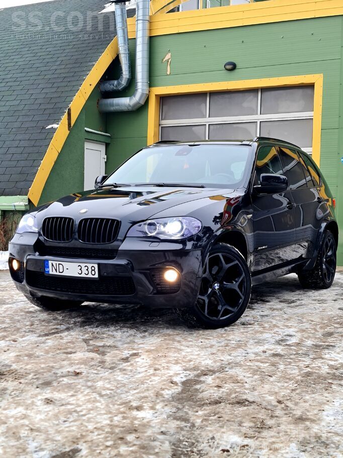 BMW M Paka X5 Xdrive40D. 225kw. Viens saimnieks Latvij
