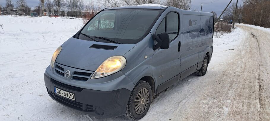 Uzņēmums pārdod uzticamu kravas busu, labā tehniskā stāvoklī. Auto regulāri