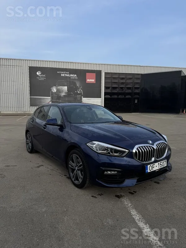 BMW Pārdodas BMW 318, Sport komplektācija , 103 kW. Au