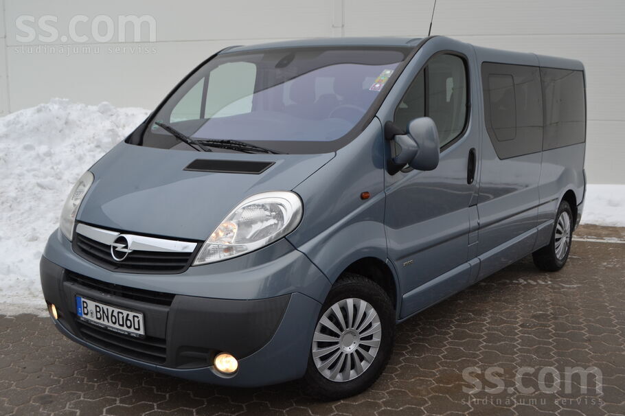 Opel Tikko no Vācijas. Rēts Opel Vivaro Life L2 gāra bā