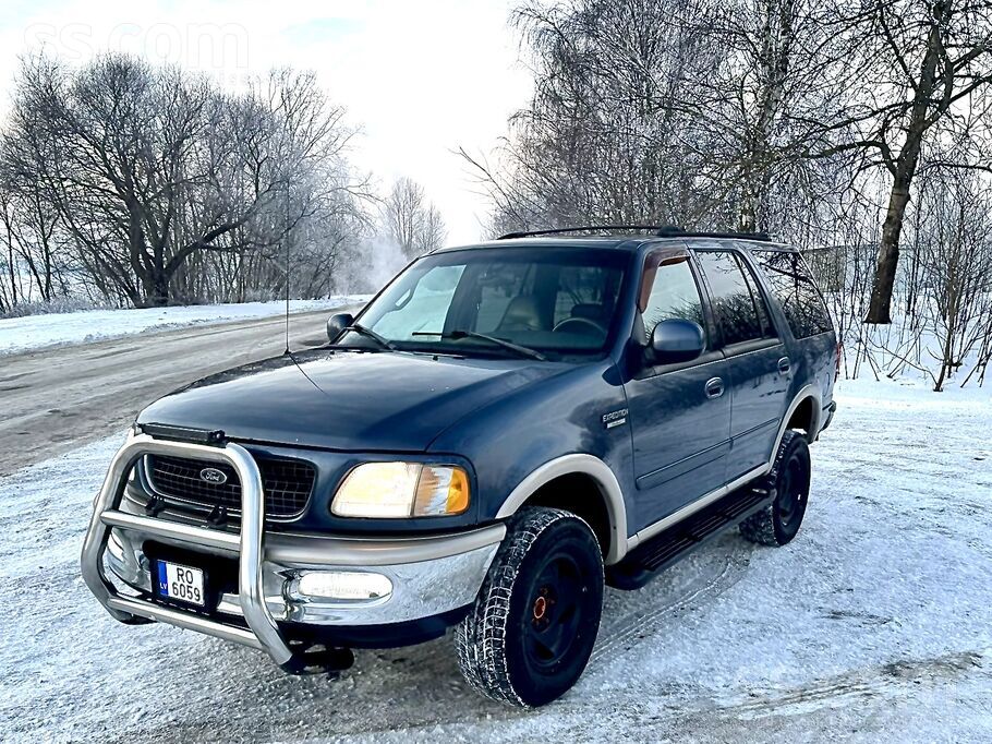 Pārdodu Ford Expedition, 1998. gada izlaidums, maksimālajā komplektācijā Edd