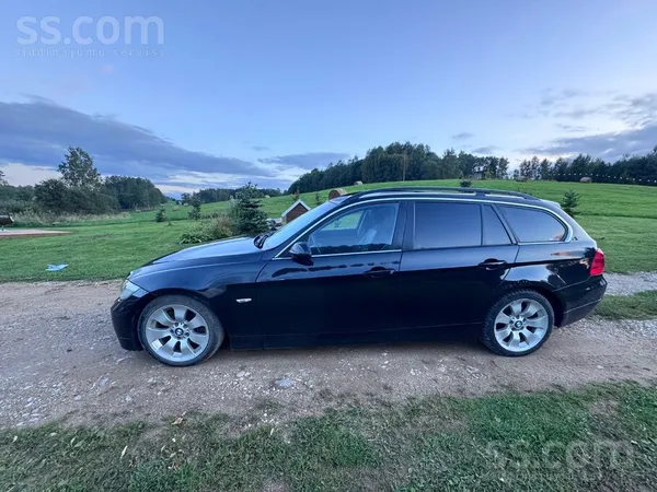 BMW 330 - 1