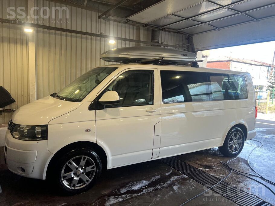 Volkswagen Pārdodam VW Caravelle 2011 izlaiduma gada, gara bā