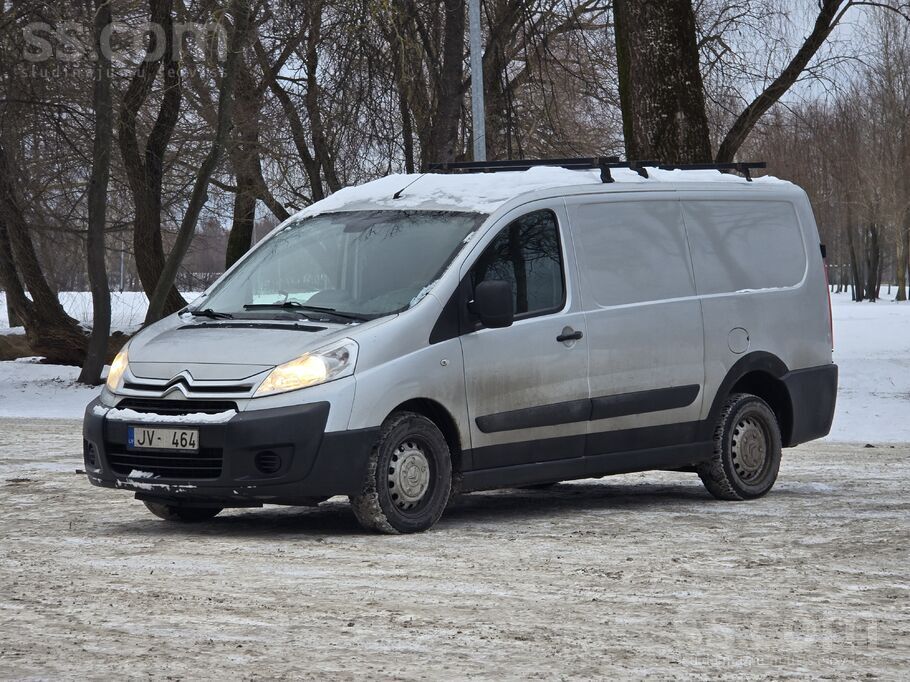 Garā versija, 3-vietīga, TA līdz 09.12.2026, pilnā masa: 2932 kg. 
Nav jāma