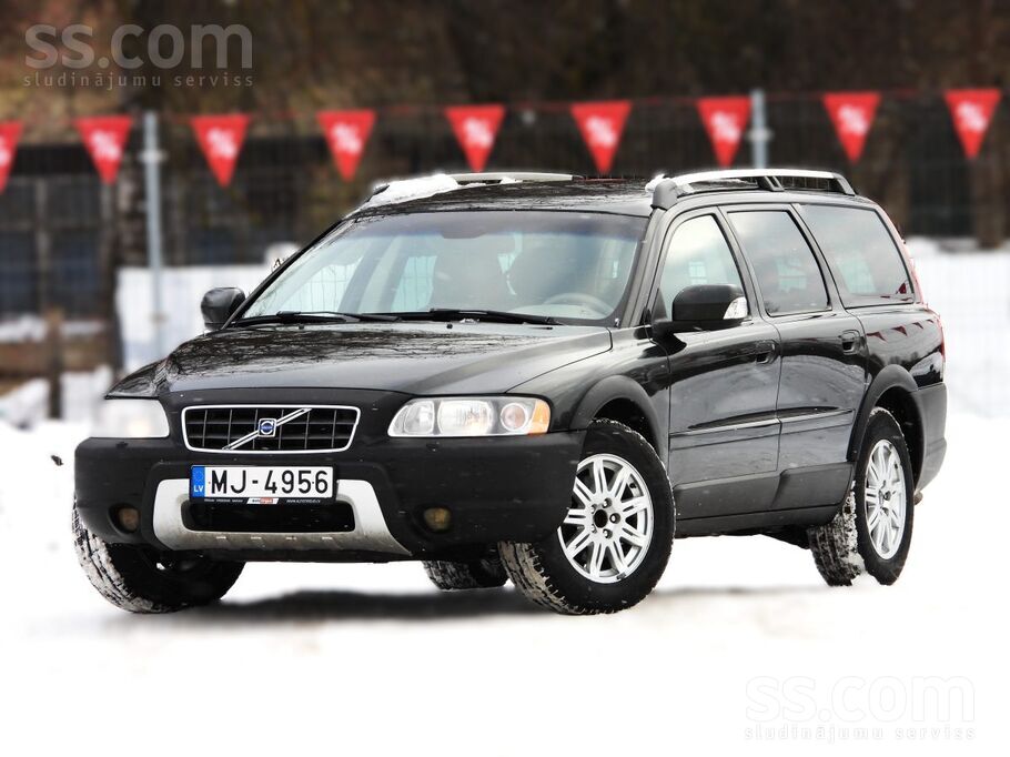 Volvo Volvo Xc70 ar 2.4D dīzeļdzinēju un manuālo ātrumkā