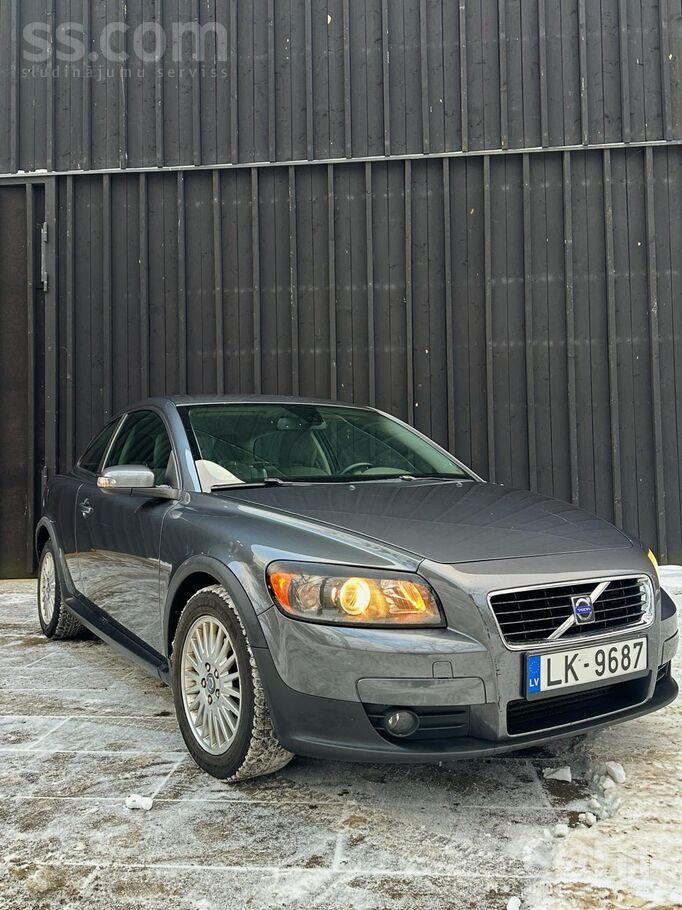 Volvo Pārdodu uzticamu Volvo C30 ar 2.0 turbo dīzeļa dzi