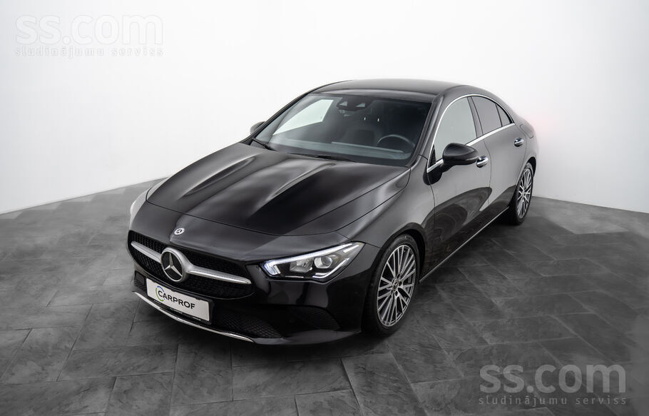 Mercedes Mercedes-Benz Cla 180 Coupe. 