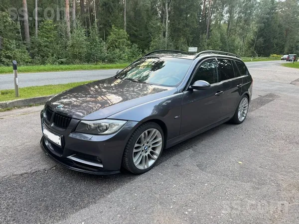 BMW 330 - 1