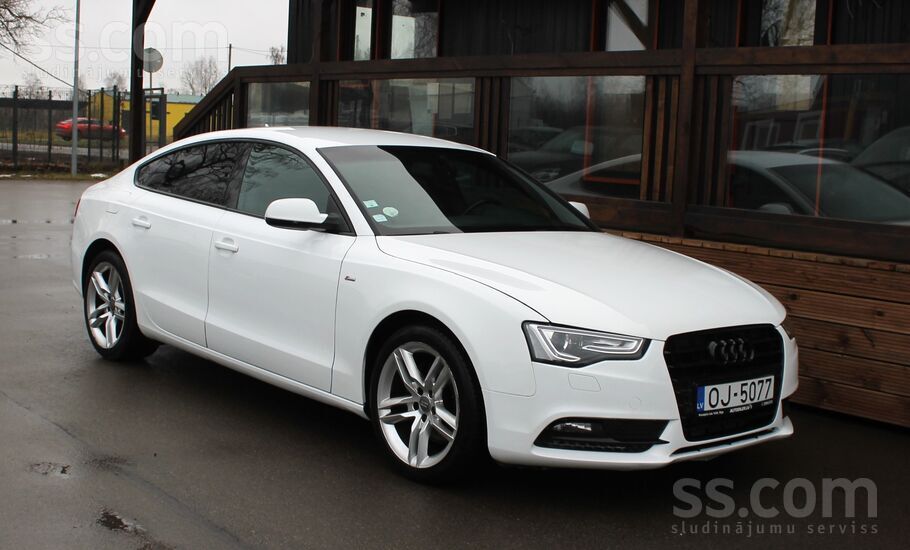 Pārdodu Audi A5 Facelift S-line, 2014.Gada 3.0D 150Kw motors
Latvijā nav