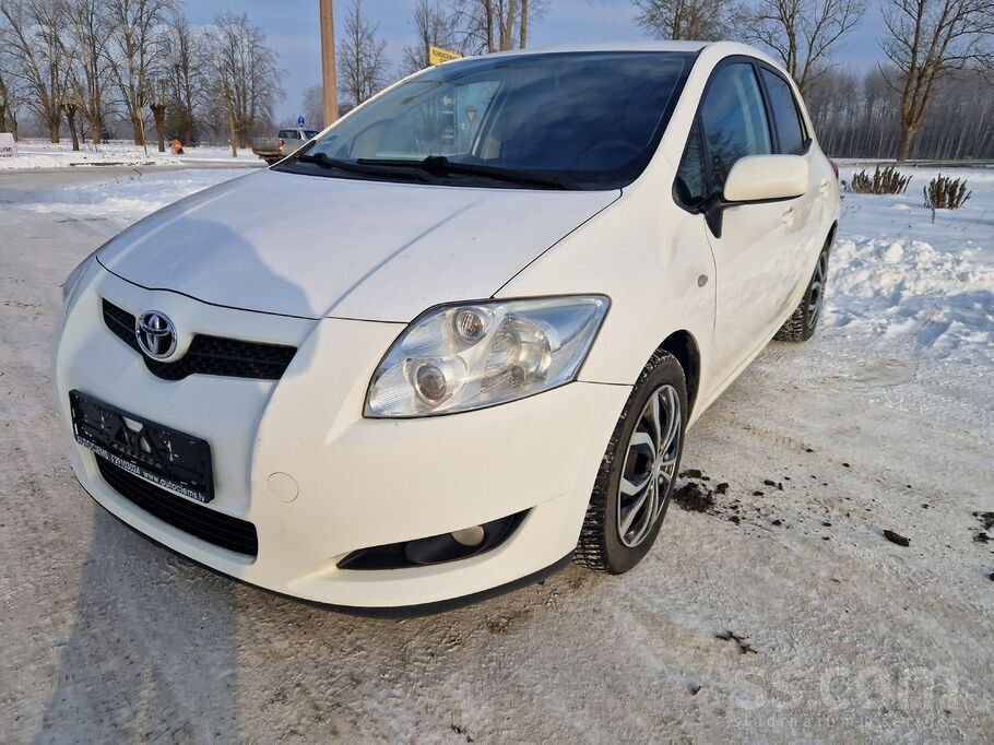 Toyota Yota Auris 2.0 d4 dīzelis 93kw , Tikko ievests no 