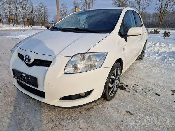 Toyota Yota Auris 2.0 d4 dīzelis 93kw , Tikko ievests no