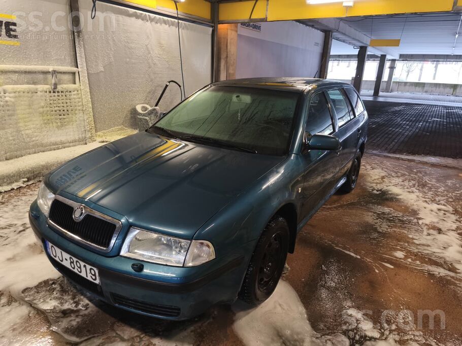 Skoda Škoda Octavia 4x4 2003.gada. 2.0 benzīns, manuālā