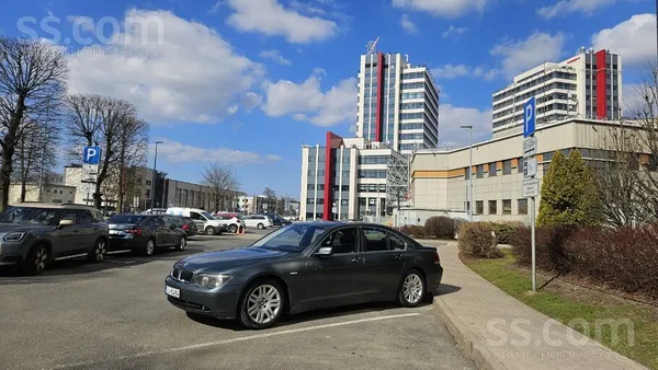 BMW Pārdodu savu 2002.gada BMW E65 745i ar 4.4 benzīna