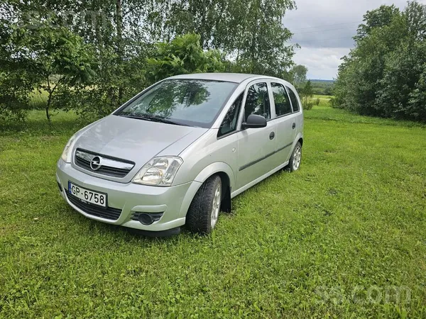 Opel Auto labā tehniskā stāvoklī. Tikko izieta tehniskā