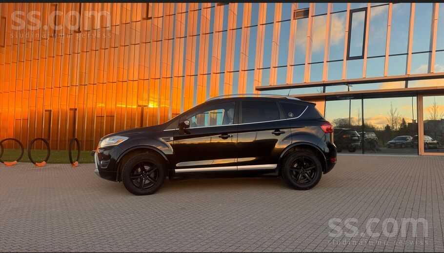Ford Pārdodu uzticamu Ford Kuga (Rally Edition). 2010.