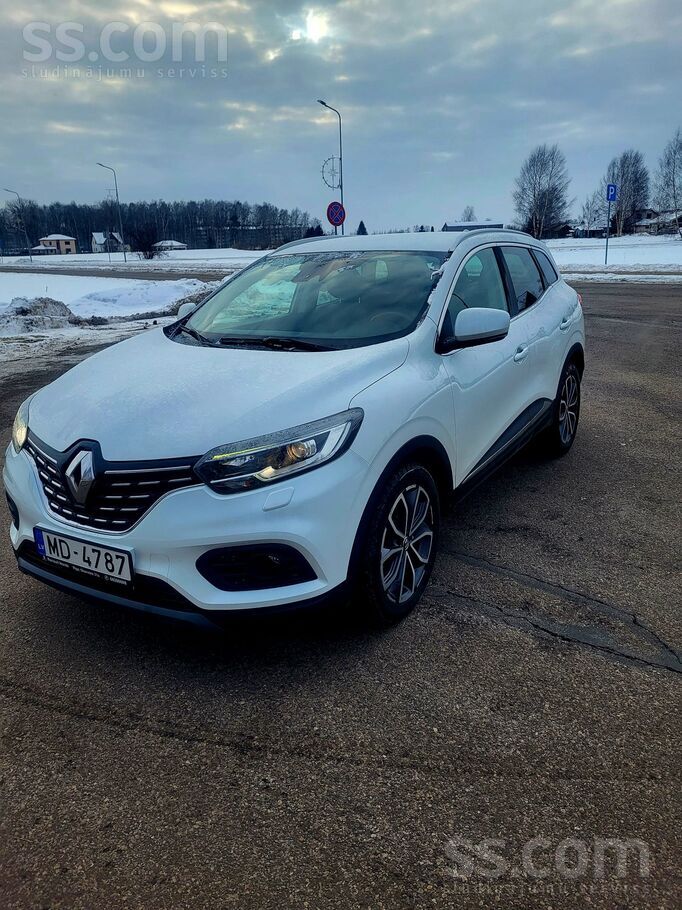 Renault Kadjar 1.3 benzīns ar, facelift. Nobraukums 100400 km, vidējais patē