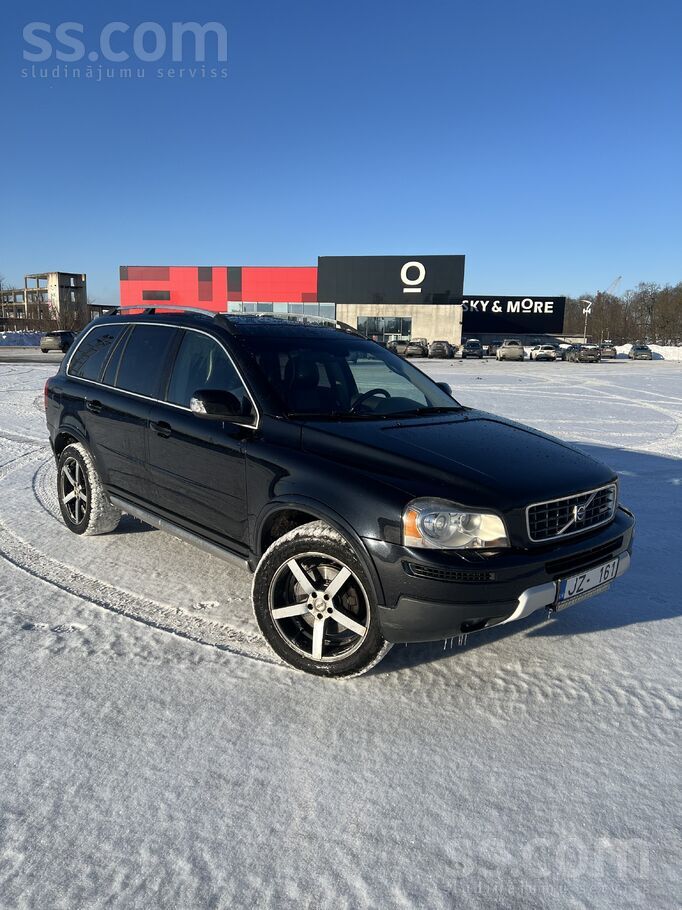 Volvo Xc90 R-Design. 