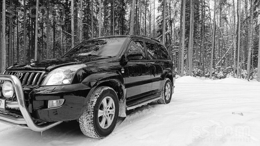 Toyota Ļoti labā stāvoklī. Viss strādā, iet teicami. Tika