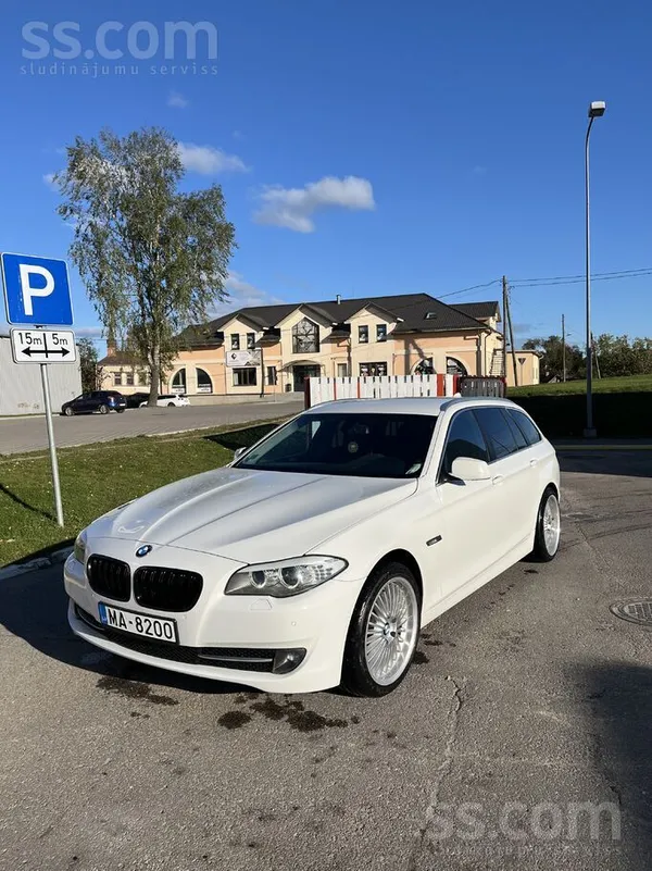 BMW 520 - 1
