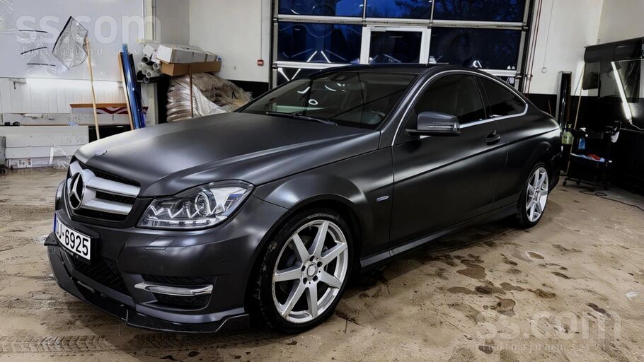 Mercedes C250 Amg Biturbo Edition1 Designo night black Magn