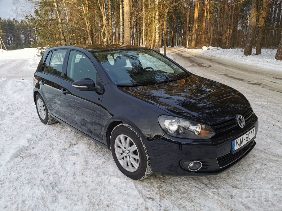 Volkswagen 2011 gada Volkswagen Golf 6 1.6 Tdi. 