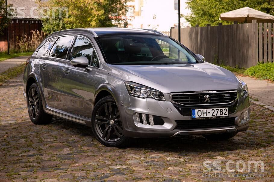 Peugeot Продаю Peugeot 508 Rxh 2016 года в богатой комплек