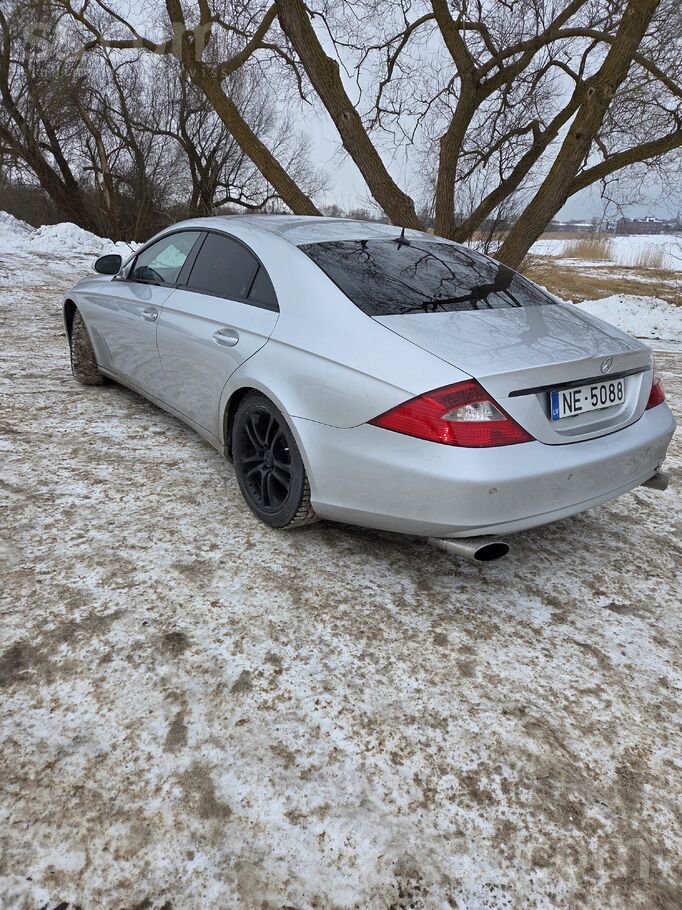 Mercedes Pārdodu labu Cls. 200kw benzīns. Auto labā stāvokl