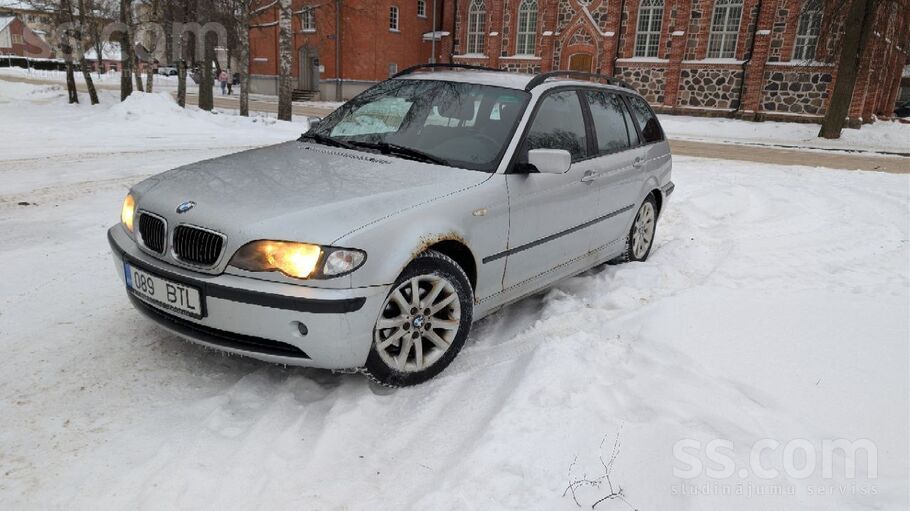 BMW Mašīna ir reģistrēta Igaunijā .