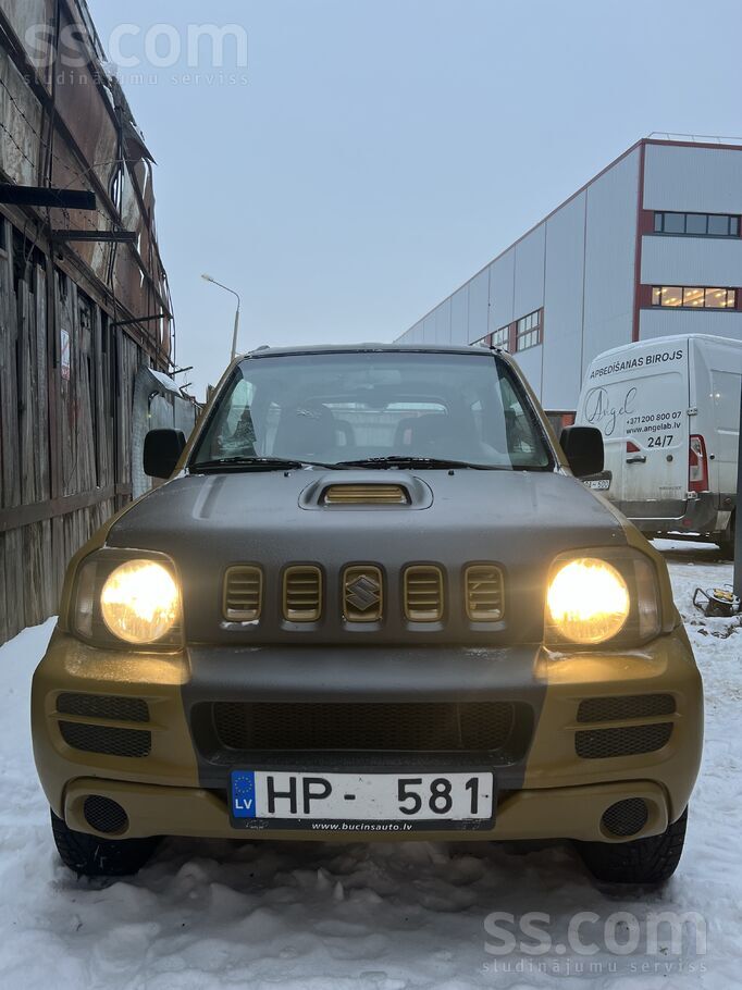 Suzuki Pārdodu Suzuki Jimny – īstu, uzticamu bezceļu auto