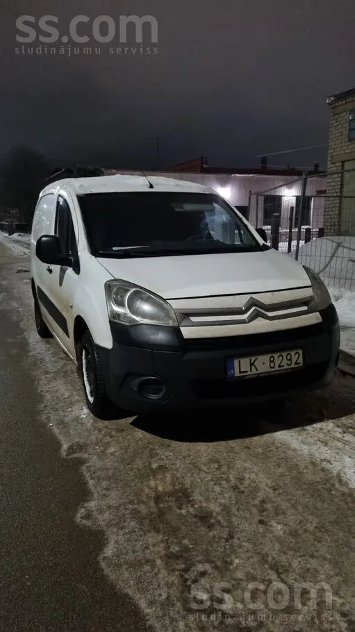 Citroen Mašīna ejoša kartība. Mainīts dzinejs un veiktie u