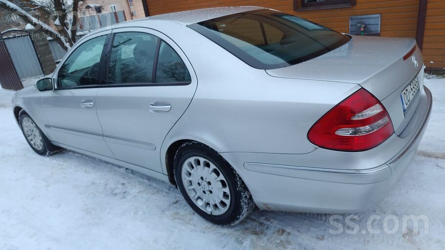 Mercedes Mersedes-Benz E-200Cdi 2.2-дизель 90 kw. Из Бельги