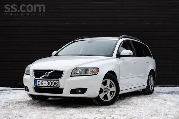 Volvo Volvo V50 2009 gada 1.6 dīzelis ar manuālo transmi