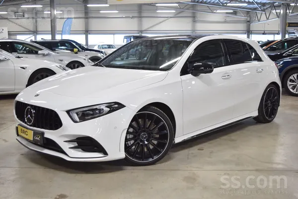 Mercedes Mercedes-Benz A35 Amg. 2019. gada. 2.0 benzīns, 22