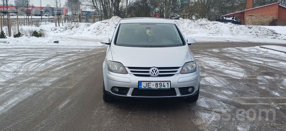 Volkswagen Продаю автомобиль Golf Plus в хорошем состоянии, н