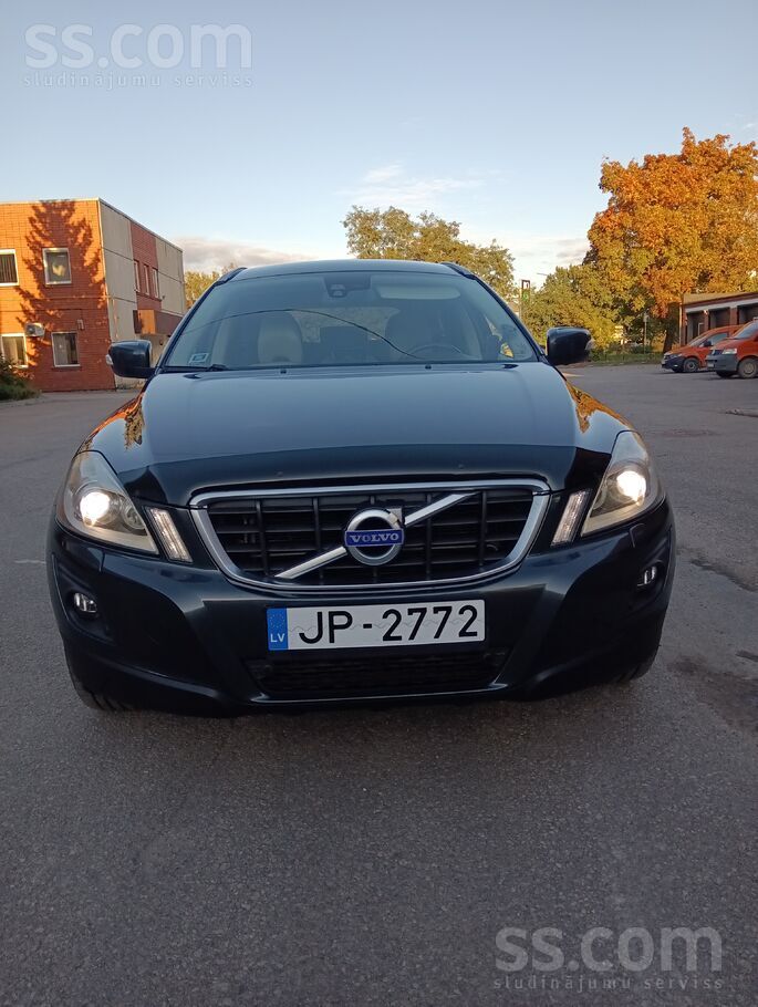 Volvo Pārdodu labu Volvo xc60 2.4d 129kw priekšpiedziņas