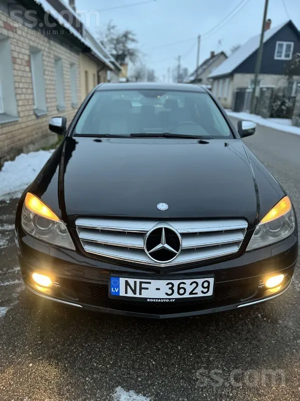 Mercedes Pārdod Mercedes Benz C320 3.0 dīzelis , 4Matic, au