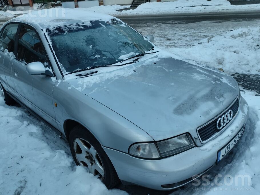 Audi Saimnieks pārdod koptu mašīnu labā stāvoklī. Tehni