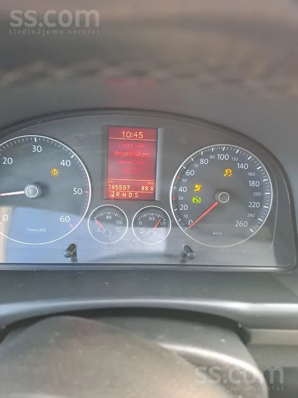 Volkswagen Pārdod volksvagen touranu 2004 gada 1.9 dīzeli .Au
