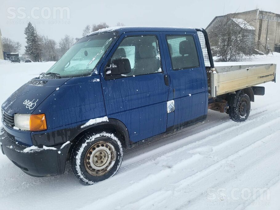 Volkswagen Pārdodu a/m VW Transporter t4 2003.gada ar kravas 
