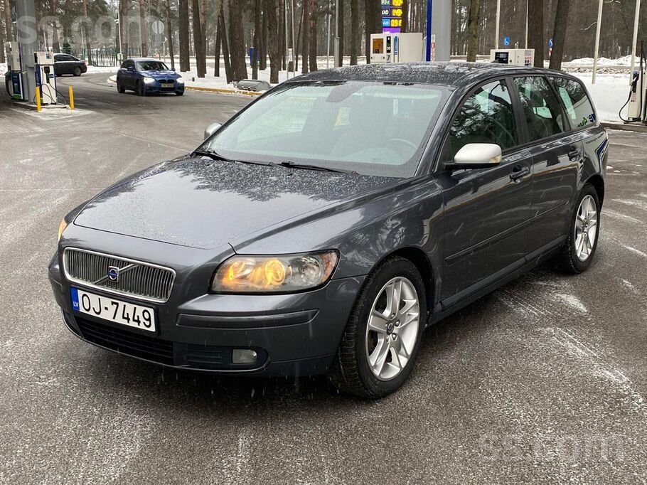 Volvo Volvo V50, ekonomisks 1.6 dīzelis, mehāniskā ātrum