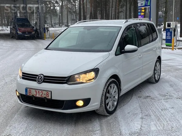 VW Touran Bluemotion, jauna ta, ekonomisks 1.6 dīzelis, mehāniskā ātrumkārba