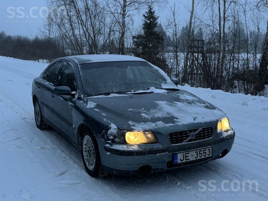 Volvo Pārdodu Volvo S60 ar 2.4D uzticamu un komfortablu,