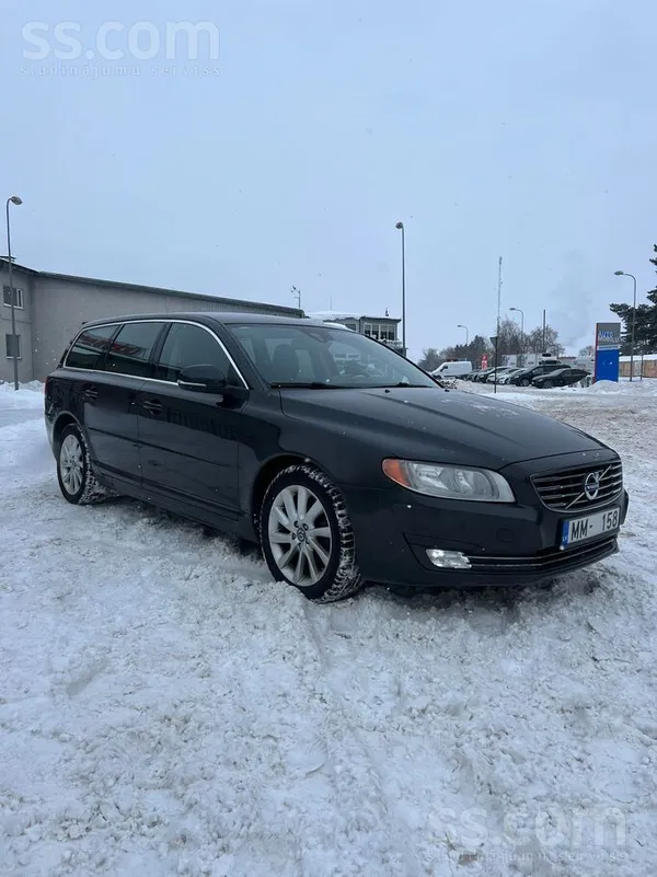 Volvo Volvo V70 2.0Dīzelis 2014g izl. Izieta jauna tehni