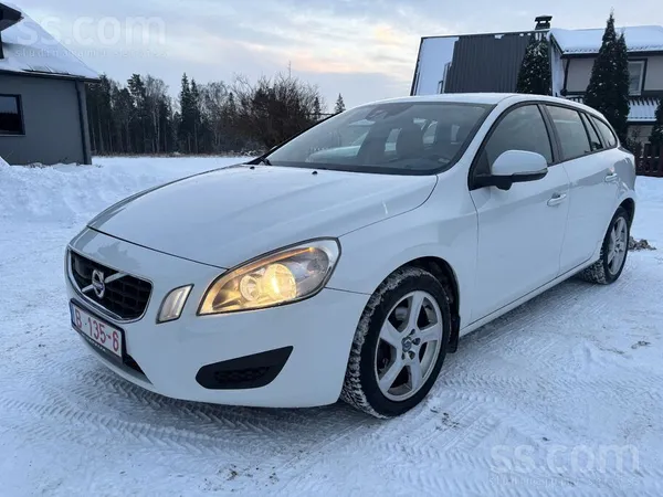 Volvo Tikko no Itālijas bez rūsas pazīmēm, 350 000 km no