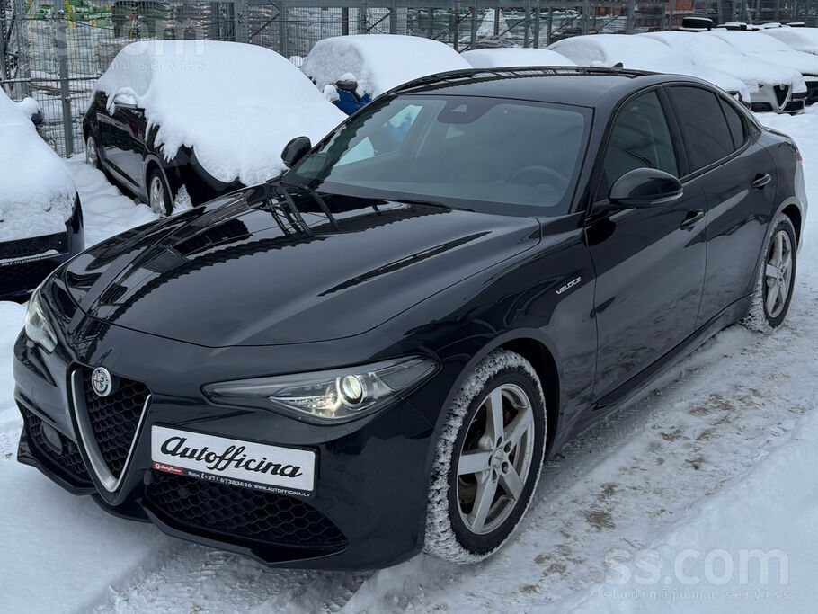 Alfa-romeo Alfa Romeo Giulia 2.0 Veloce Q4 280Hp, pilnpiedziņ