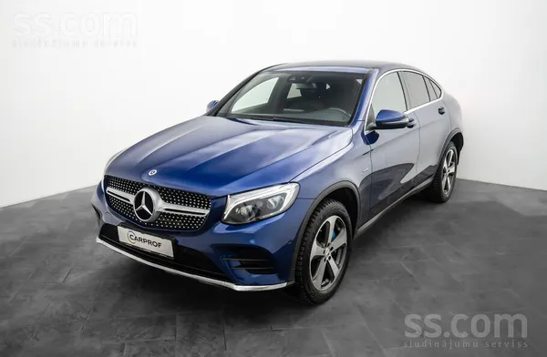Mercedes Mercedes-Benz Glc 350 e 4Matic Luxury. 