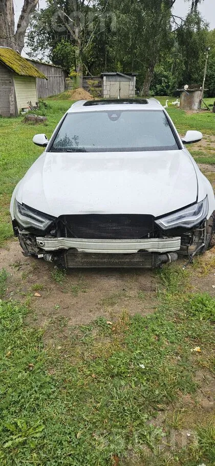 Audi A6 - 1
