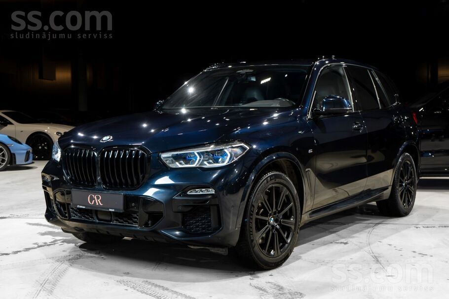 BMW Pārdod BMW X5 3.0d xDrive 210kW. Cena ar Pvn 21%. 